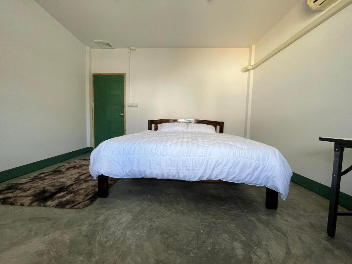 Casa de hóspedes Lipda Travel Chiang Mai